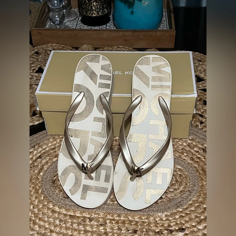 Michael Kors Gold and White Platform Flip-flops - Picture 6 of 8